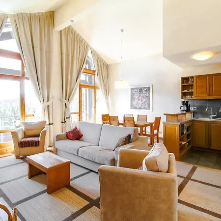 Private Penthouse 2-bed Apartment, In And Out In 5*