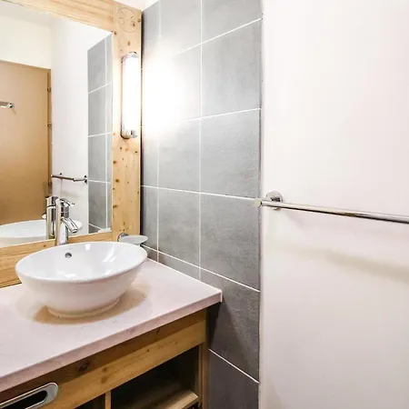 Private Penthouse 2-bed Apartment, In And Out In 5* * Flaine