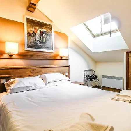 Private Penthouse 2-bed Apartment, In And Out In 5*